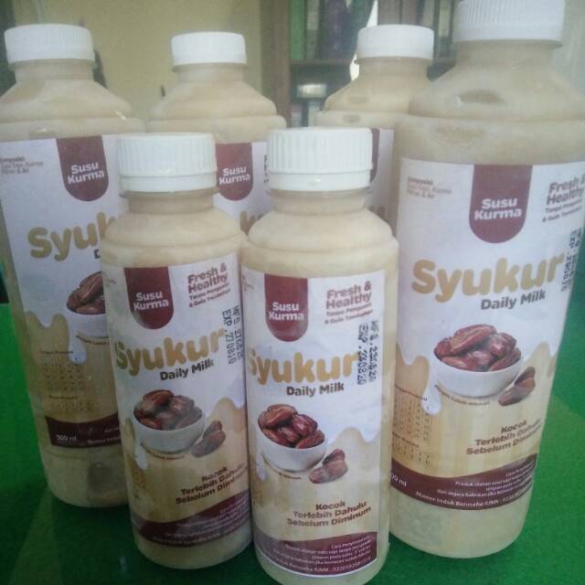 Syukur ( susu kurma )