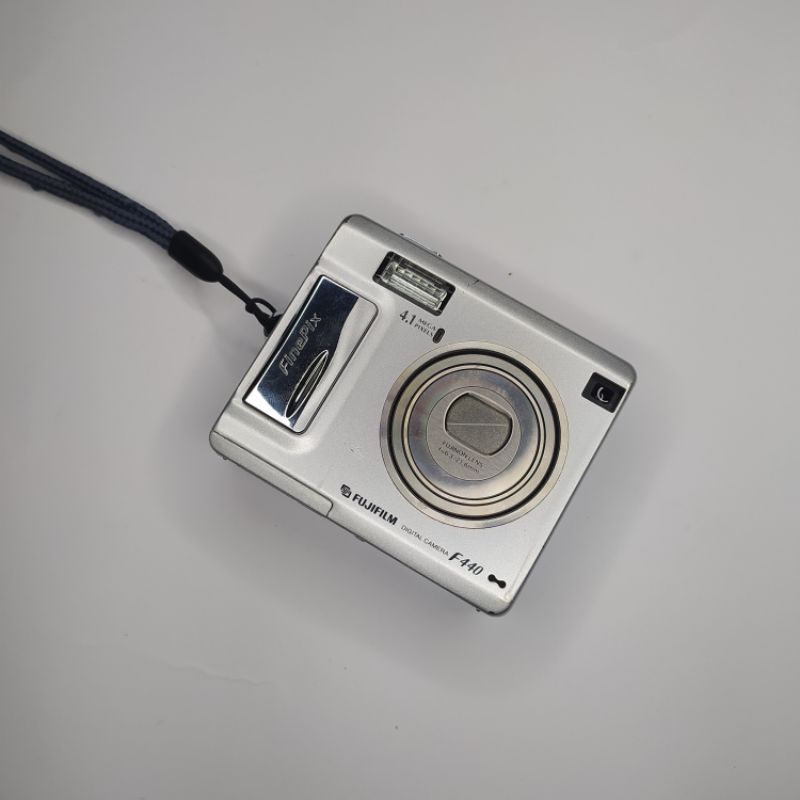 kamera digital Fujifilm finepix f440