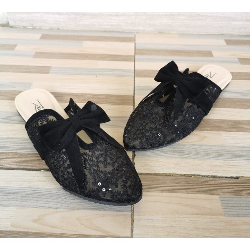 Arlaine- Pita Abstrak selop wanita / sandal slop wanita / sandal brukat / sandal slop pita / sandal slop hitam