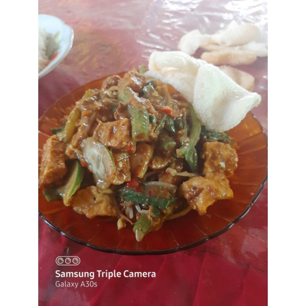 

Rujak Uleg Petis khas Blitar Jawa Timur