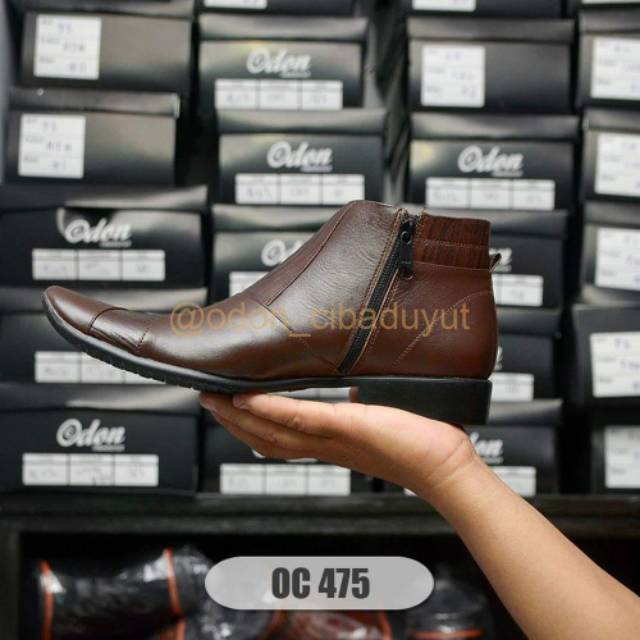 SEPATU PRIA BERKELAS OC 475