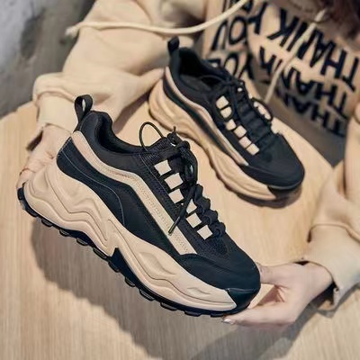 COD Sepatu Sneakers Wanita Import Premium Quality