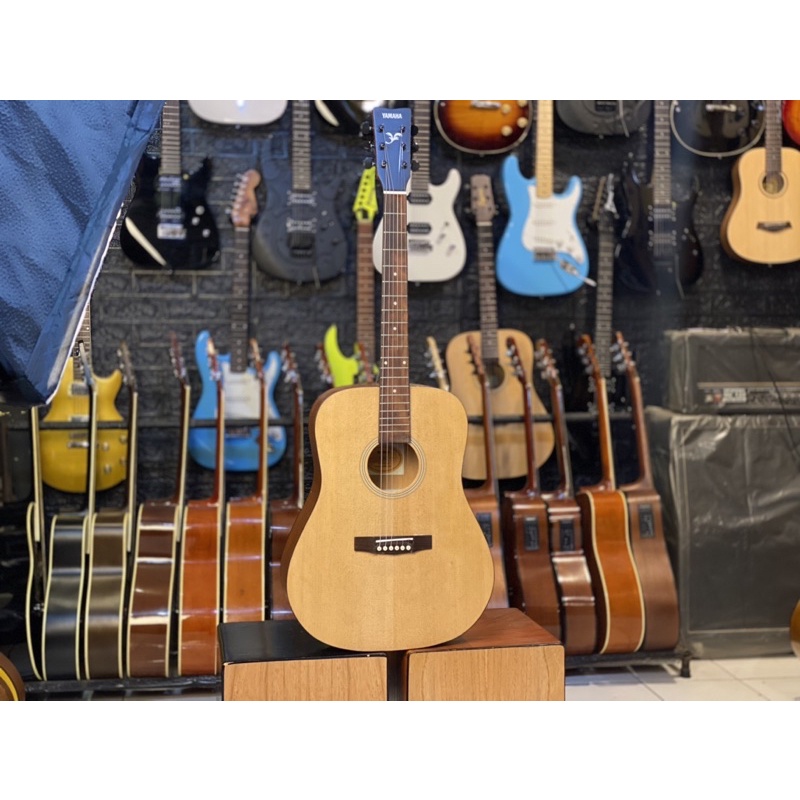 Gitar Akustik Elektrik yamaha