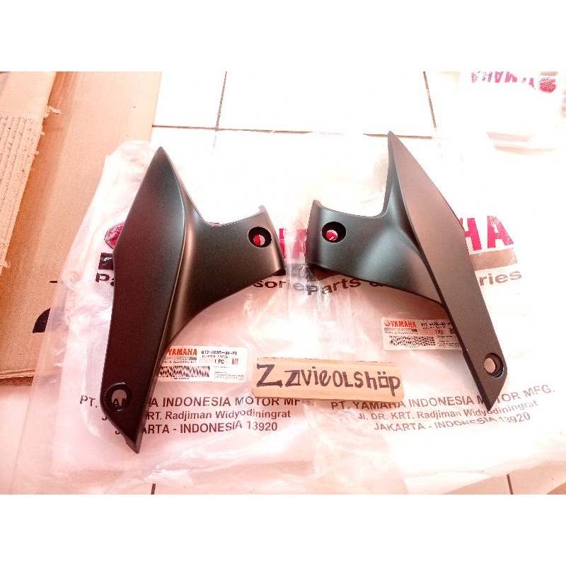 COVER UNDERCOWL BAWAH KANAN KIRI VIXION R HIJAU ORIGINAL YGP