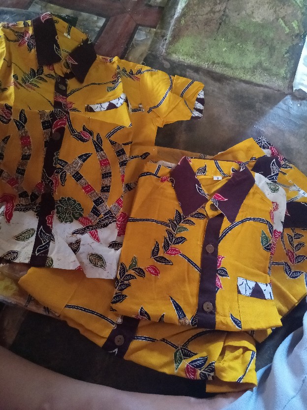 Batik Pasangan Naura Madura Sarimbit Batik Couple Keluarga Seragam Batik Anak Dress Batik Modern Xxl
