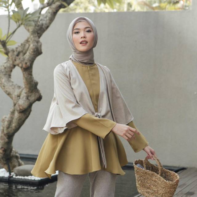 Anne blouse by wearingklamby