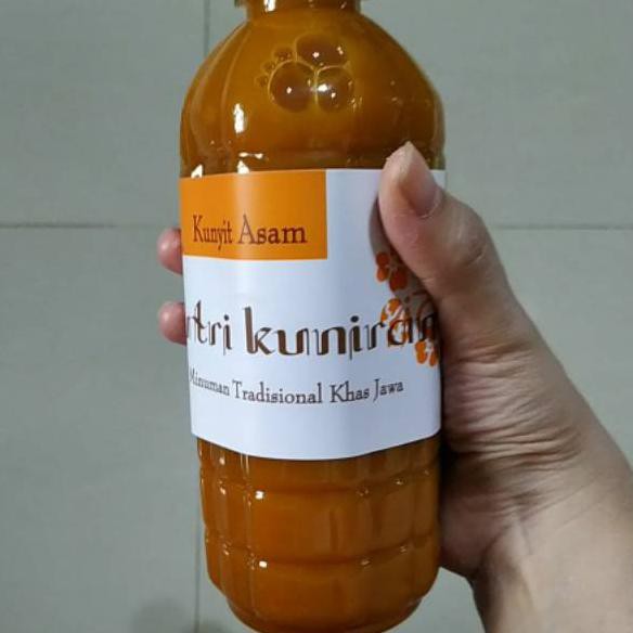 

Bisa COD MINUMAN JAMU KUNYIT ASAM PUTRI KUNIRAN 500 ML (KUNYIT ASEM PUTRI KUNIRAN)