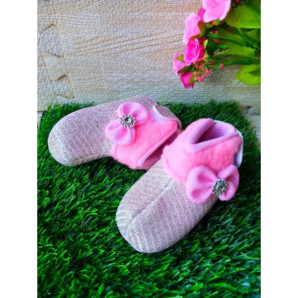 SEPATU ANAK BAYI PESTA 0-12 BULAN / SEPATU PREWALKER BOOT BULU / SEPATU SNEAKERS ANAK PEREMPUAN PESTA