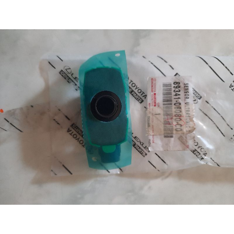 sensor parkir sensor ultrasonic innova reborn 2016 2017 2018 2019 ori