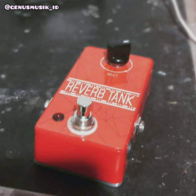 EFEK GITAR " REVERB TANK " Reverb Pedals