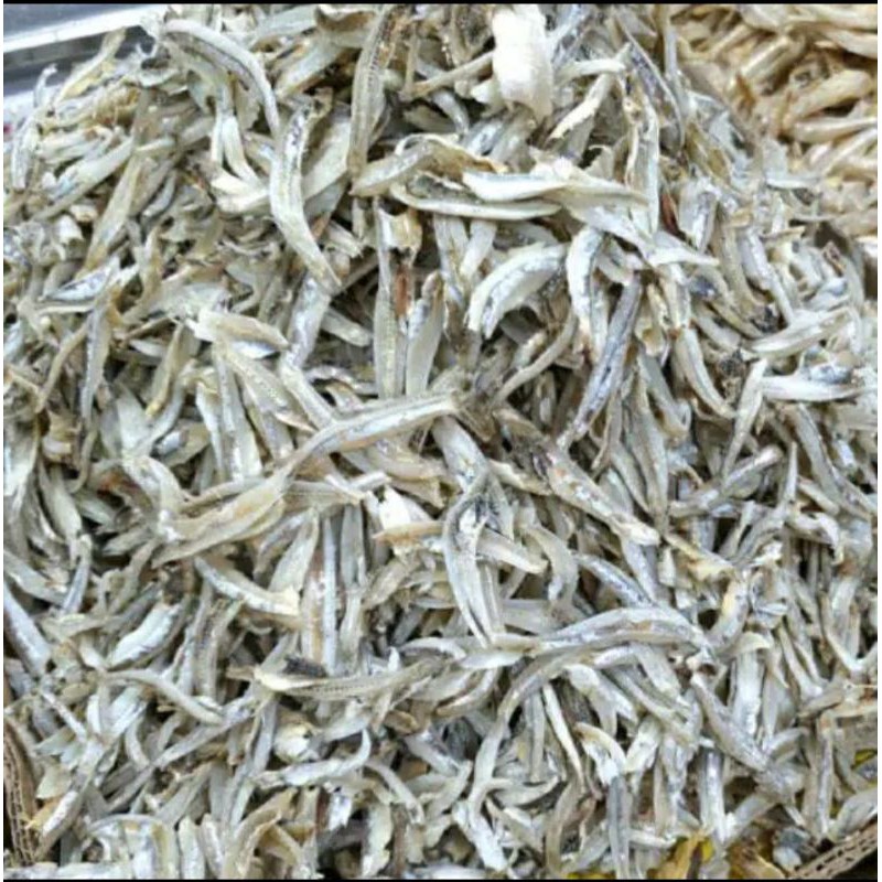 

IKAN TERI SINGKAWANG berat 500 gram