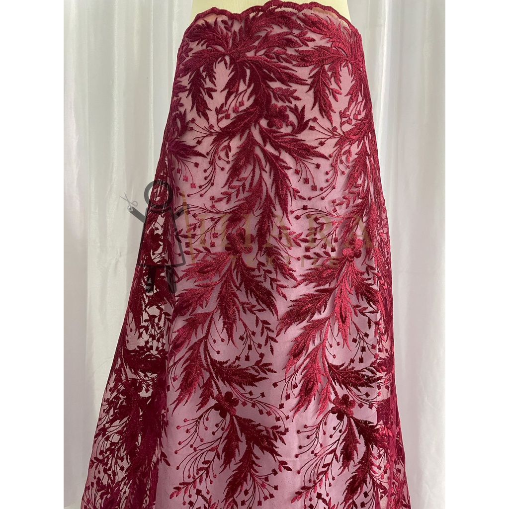 Kain Tile Embroidery Motif Rambat Glitter Warna Maroon/Bahan Kebaya Tile