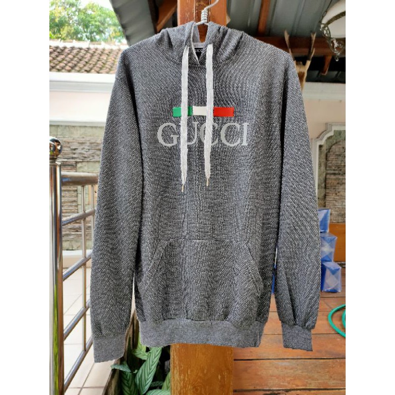 Preloved Sweater Gucci