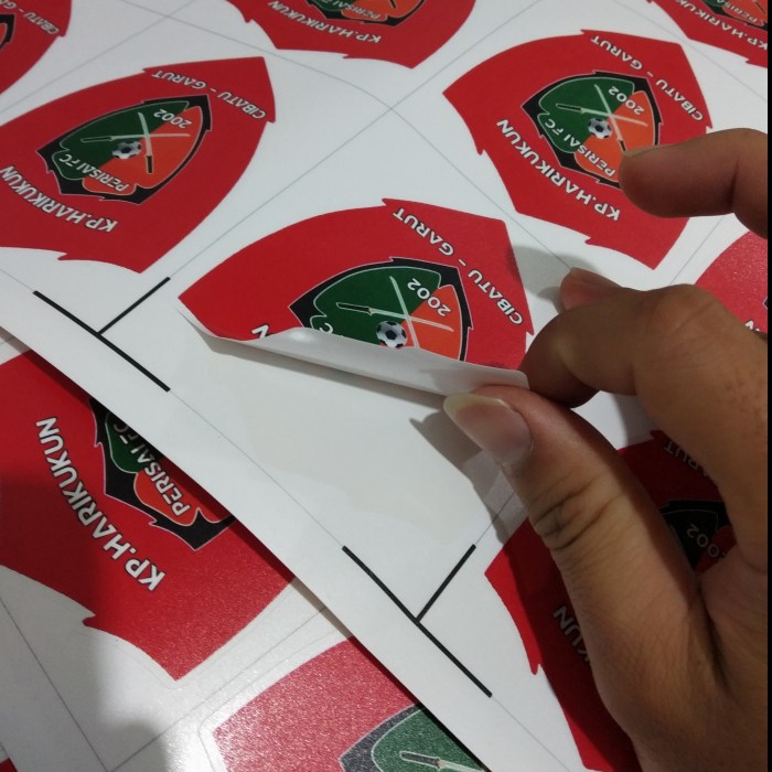 Cetak Stiker Vinyl A3+ (kisscut) Tahan Air