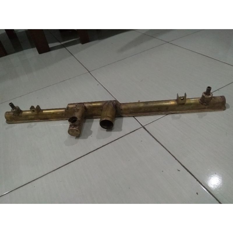 Upper / Atas tank radiator grand Livina / Juke kuningan