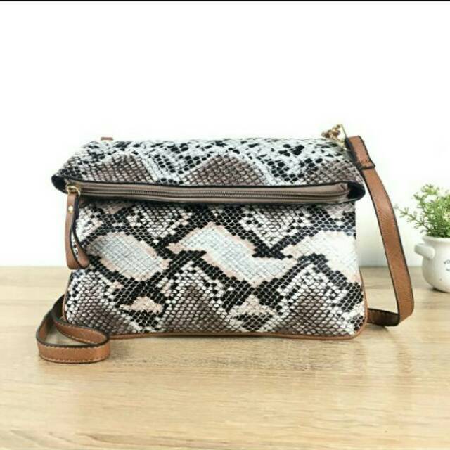 TAS IMPORT READY JAKARTA Slingbag dompet motif leopard