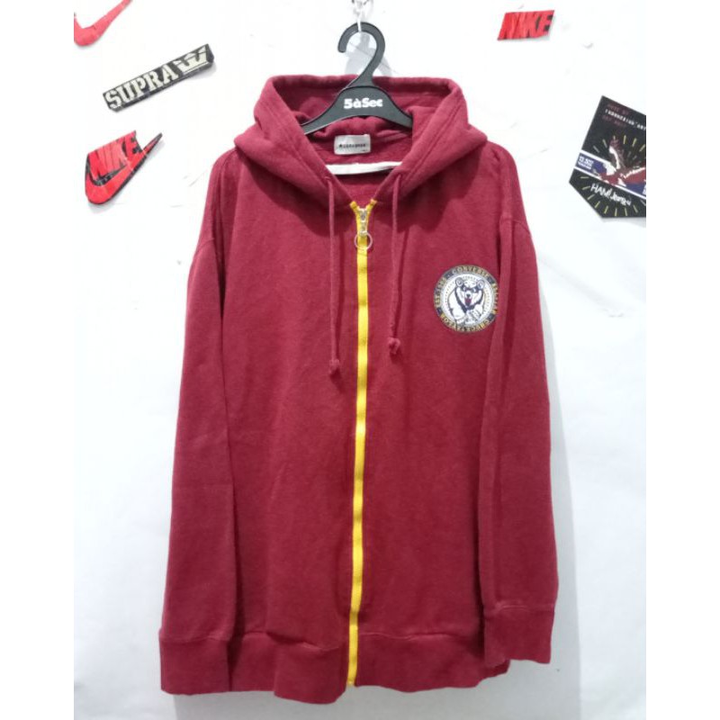 (Second) ZipHoodie Converse