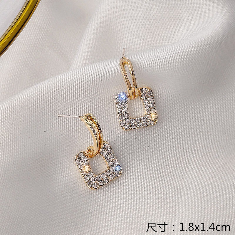 Jewerlyhouse.medan Anting Tusuk Kotak Aksen Berlian Imitasi Gaya Korea