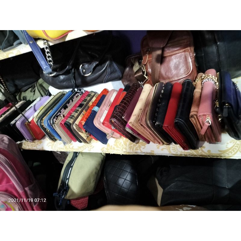 preloved dompet panjang