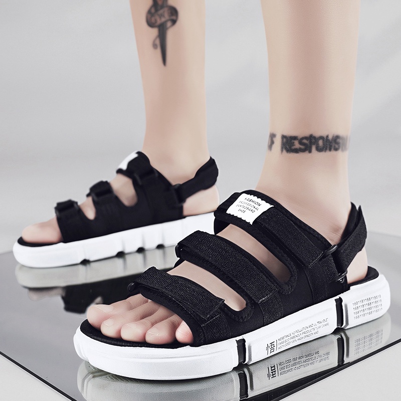 [100% Ori  &amp; COD]Sendal Pria - Tali Tumit Bisa Dilepas - Sandal Pria Sandal Gunung Pria Sendal Pria Casual Sendal Pria kekinian Sendal Gunung Sendal Gunung Pria Casual Sendal Furry Pria Sandal gunung import Sendal laki laki dewasa Size39~46