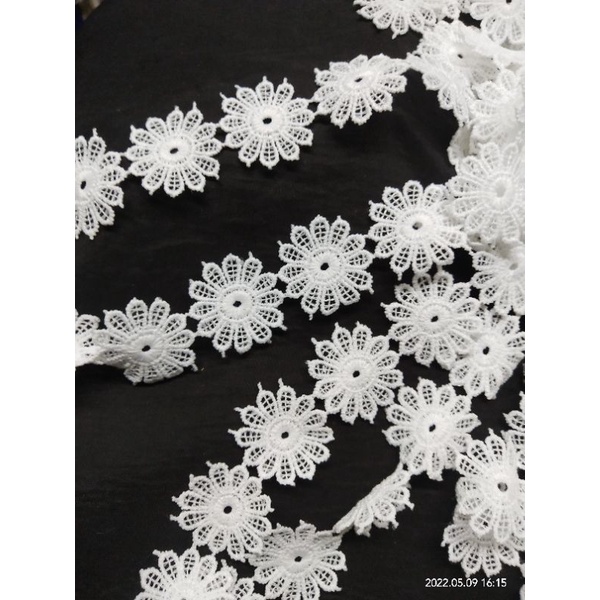Renda bordir renda giper melati putih hitam