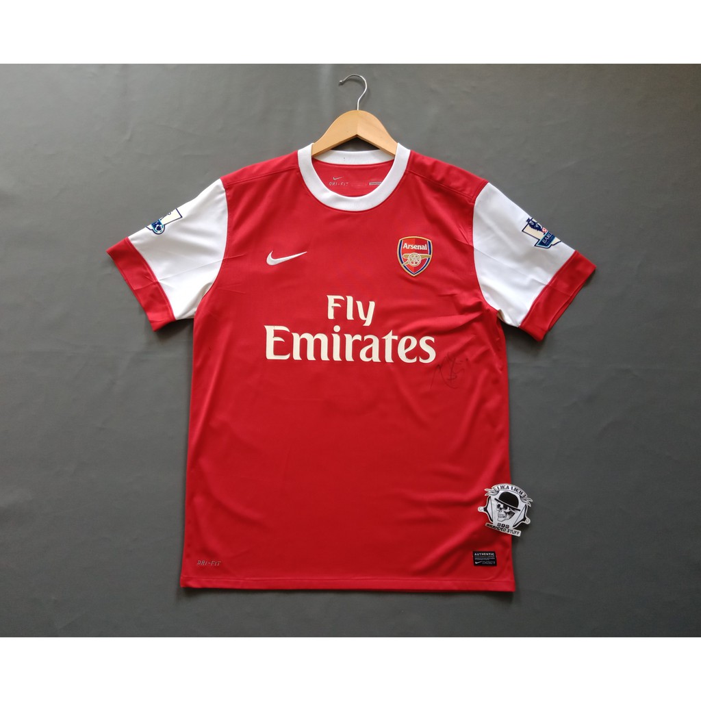 jersey arsenal 2011