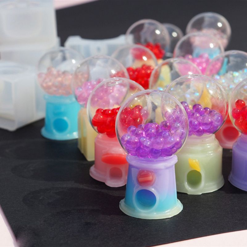 SIY  4 Styles Handmade Classic Glass Candy Twirling Gumballs Machine Resin Mold Funny Game Toy Pendant Resin Mold Art Crafts