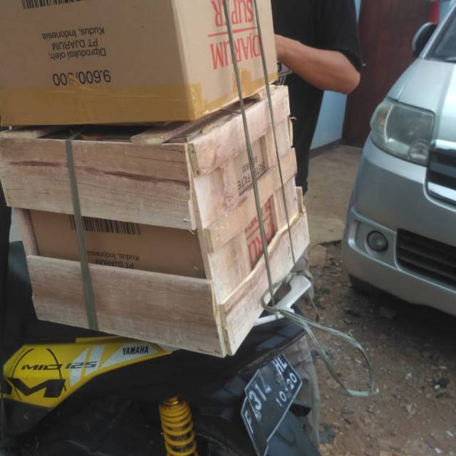 

Packing kayu
