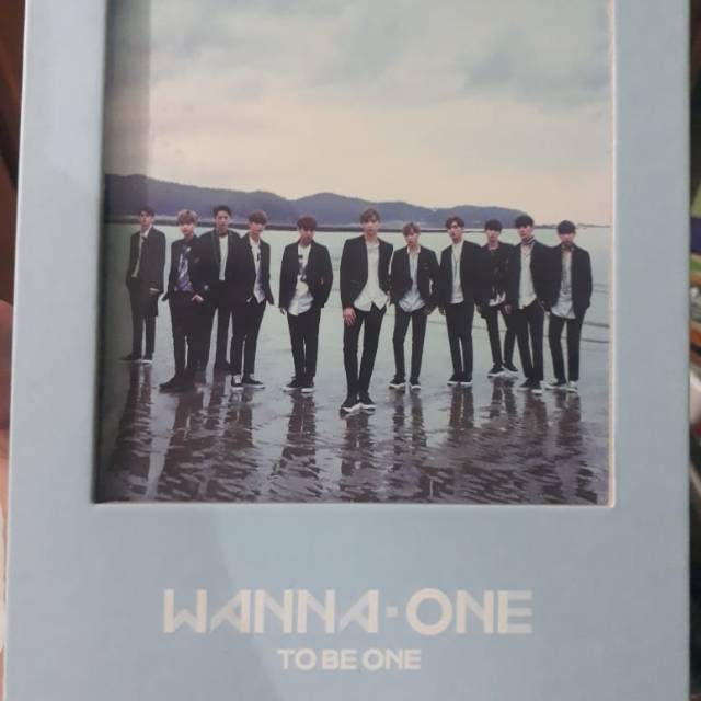 Album Wanna One To Be One