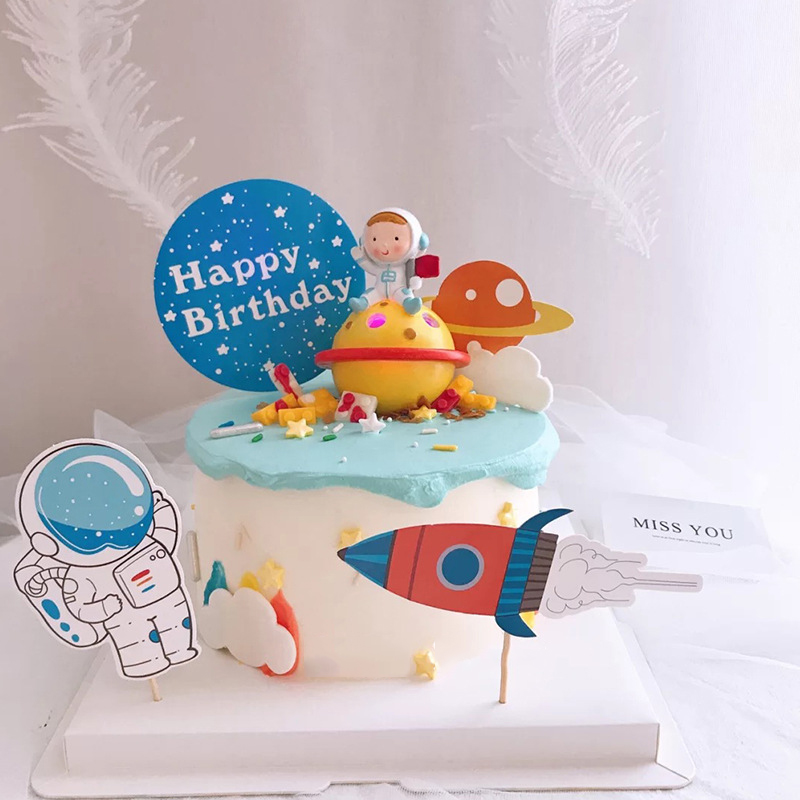 Astronaut Spaceman Theme Cake Topper Kids Favors Baby Shower Birthday Party Cake Decorations