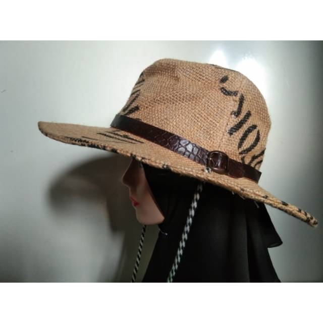 Bear hat. Topi coboi, topi koboi, topi cewe/cowo, fedora, preloved