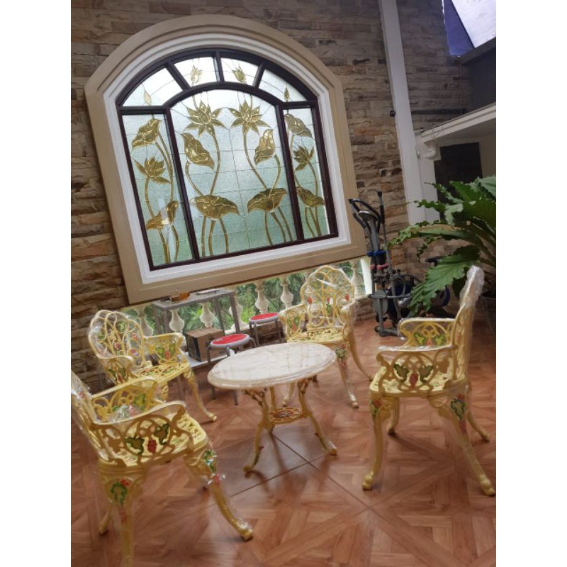 Meja Teras Marmer Set Kursi Besi Ukir