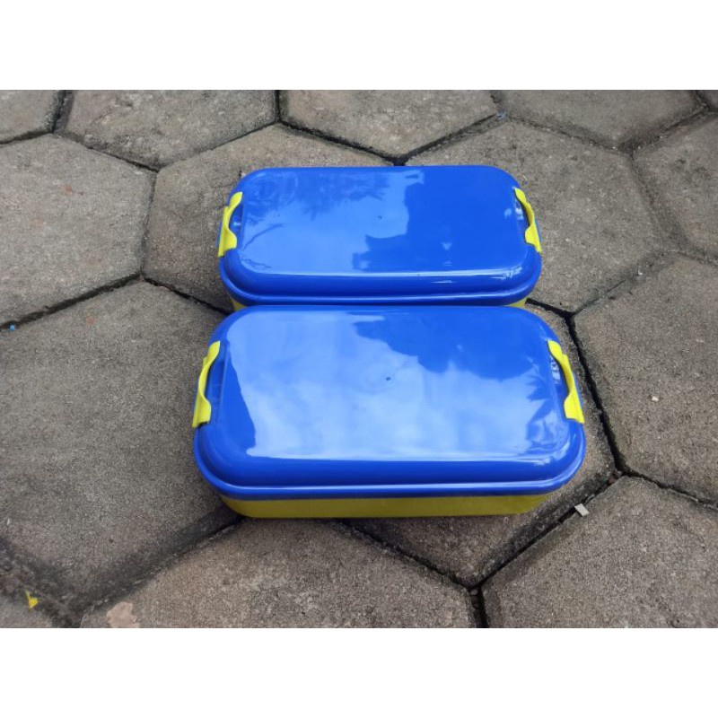 Box Plastik Box Tempat makan warna biru kuning