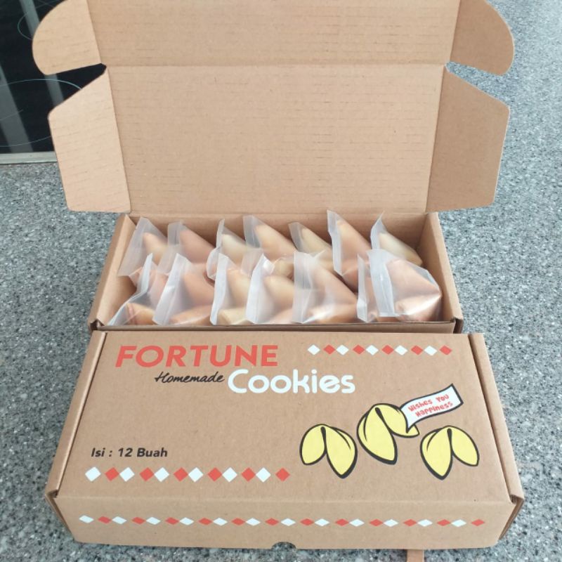 

Kue keberuntungan Fortune Cookies Box@12 piece