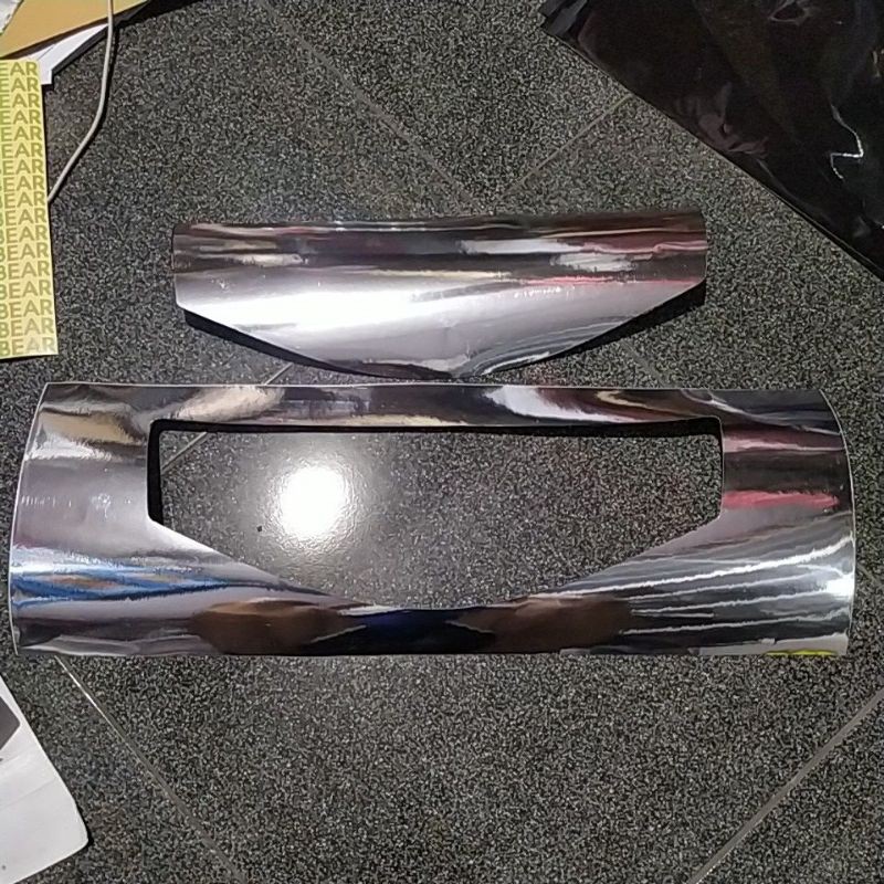 Jasa Pasang custom  Kaca Film Visor helm