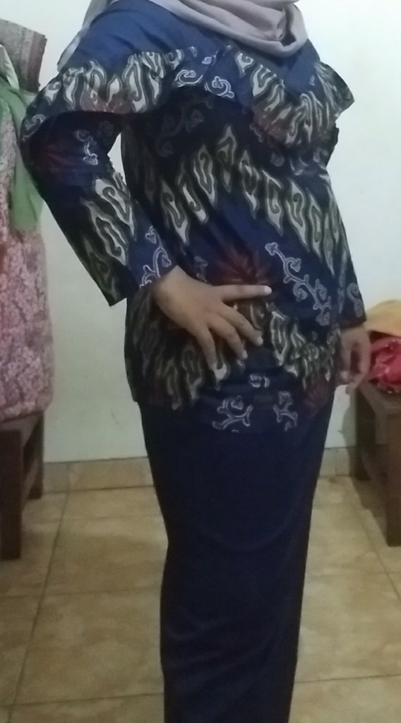 Atasan Batik Wanita Mega Soft Resleting Belakang 8810