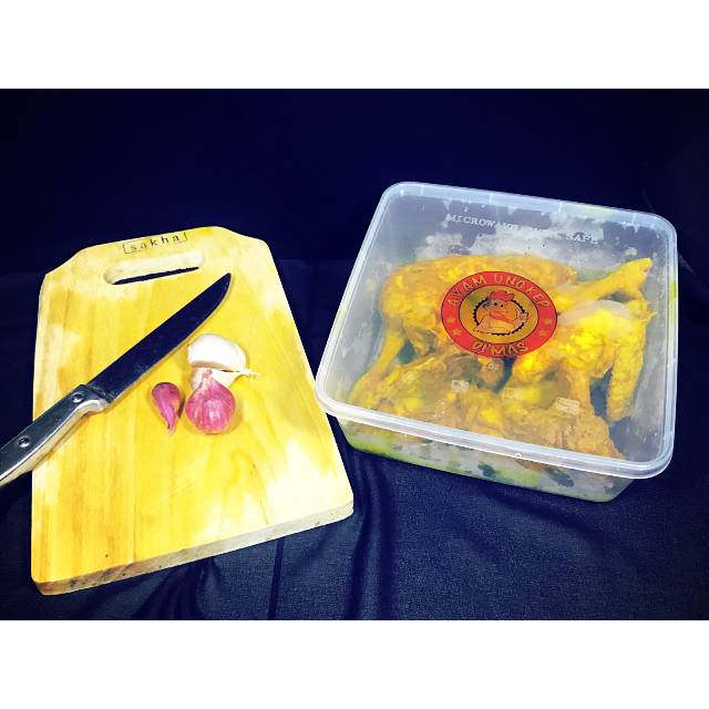 

AYAM UNGKEP