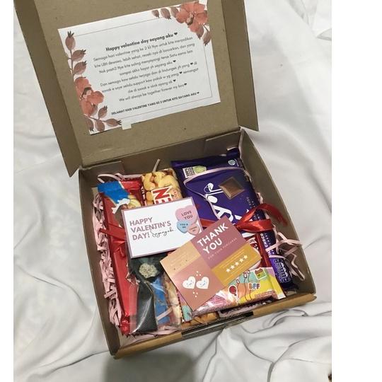 

Mari Dicoba☄️ Kado Ulang Tahun Cewek Cowok Wisuda Ultah Hampers Coklat Valentine Gift Box Birthday #Shopeehaul