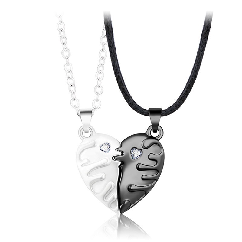 Fancyqube 2pcs Kalung Liontin Hati Magnetik Warna Emas Untuk Pasangan