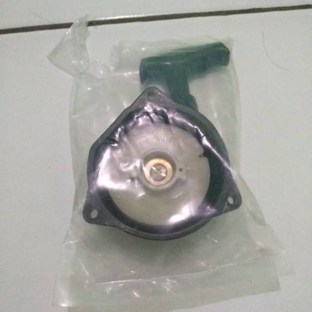 Recoil starter mesin potong rumput.