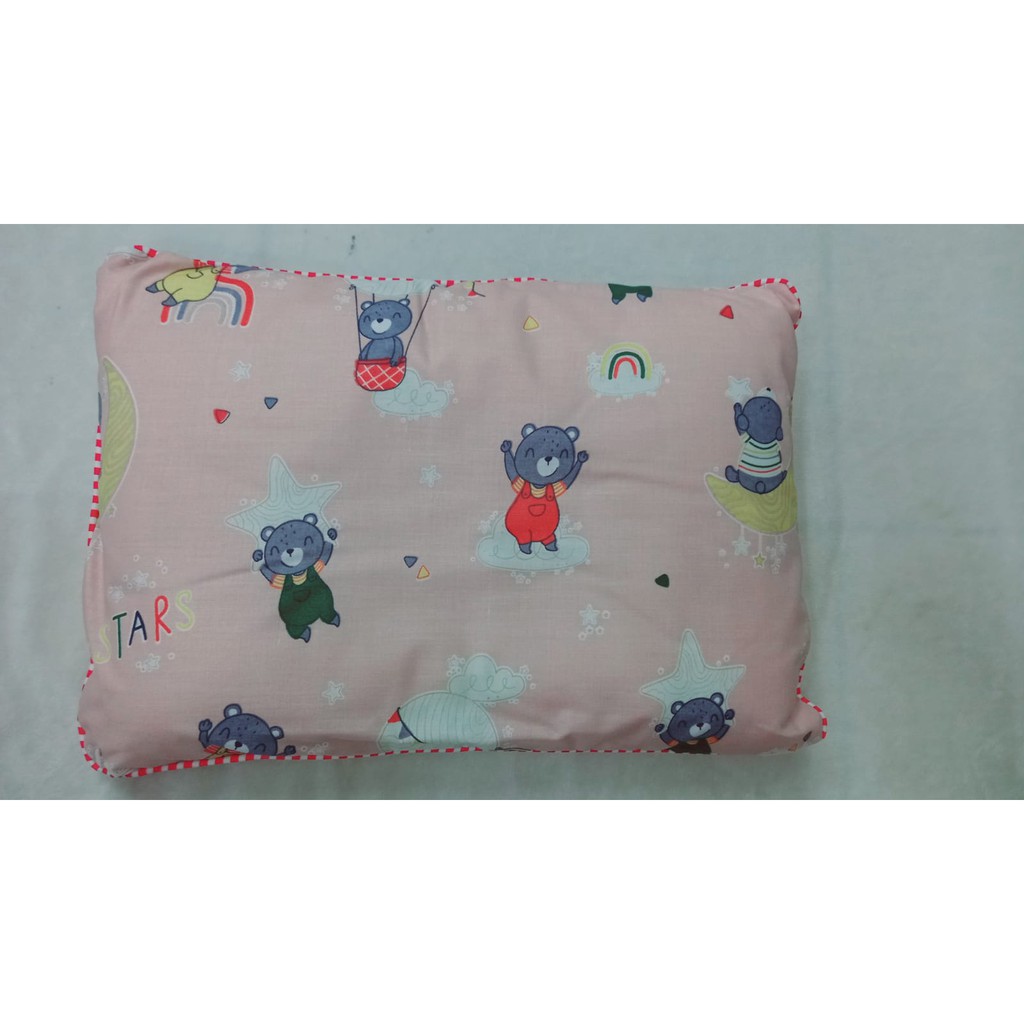 Darby bantal kotak &amp; bantal peang bayi