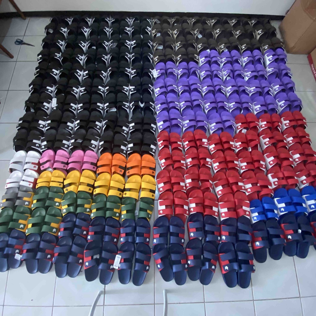 [READY STOCK] KITO sandals Bright Vachirawit