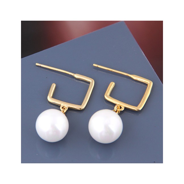 LRC Anting Tusuk Fashion Gold 925 Silver Needle Square Pearl Stud Earrings A59421