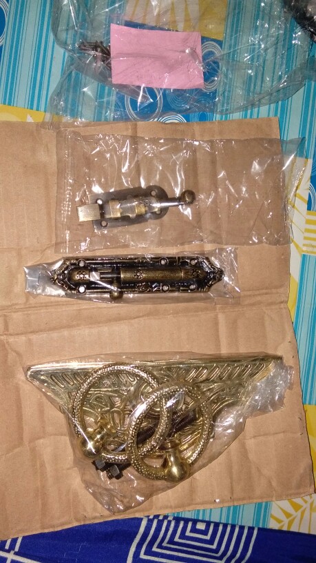 Pengunci Pintu Pengaman Lemari Kuningan Ukir Grendel Slot Pintu Kunci Jendela Gembok Antik Klasik