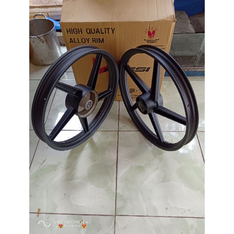 velg racing  smash ring 17x160/140 zigen goose