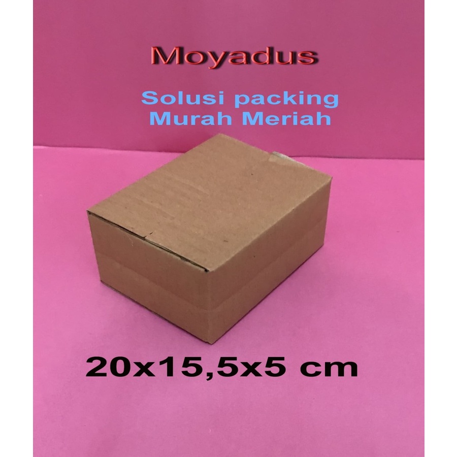 

kardus/karton/box uk. 20x15,5x5 cm singelwall polos