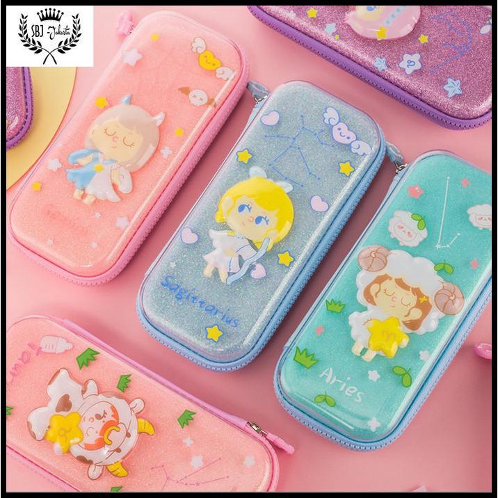 

Tempat Pensil Kotak Pensil Smiggle Lookalike 3D Hardcase Zodiac Style