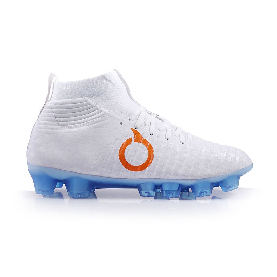 ortuseight sepatu bola catalyst mystique fg se white sky blue ortrange
