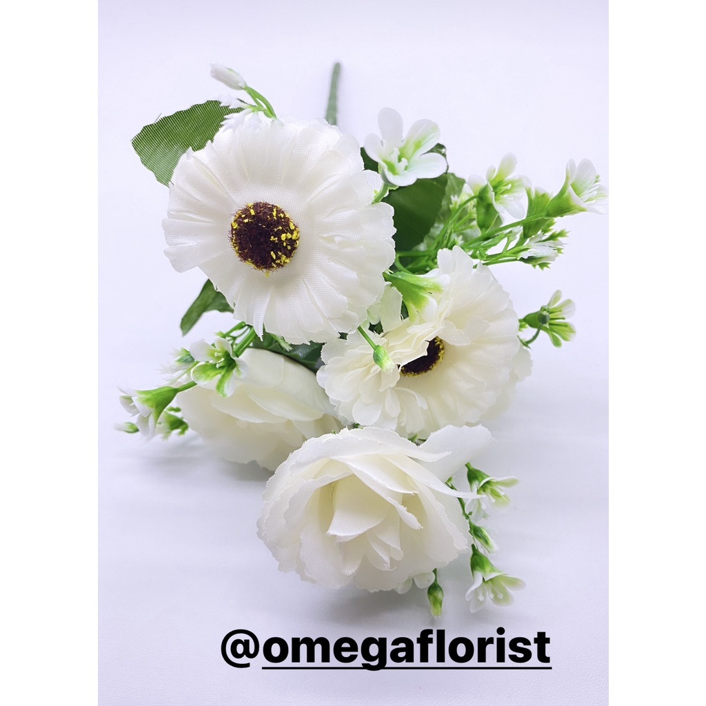 Bunga Mawar Daisy Artificial Bunga Artificial/Bunga Plastik/Bunga Dekorasi/Dekorasi Pernikahan/Pernikahan-Putih