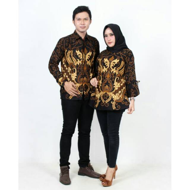 GROSIR BATIK COUPLE PRADA